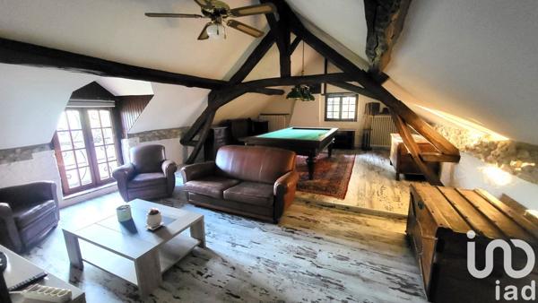 Longère 6 pièces de 235 m² à Cortrat (45700)