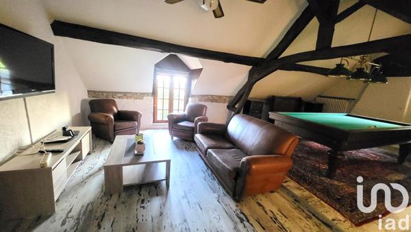 Longère 6 pièces de 235 m² à Cortrat (45700)