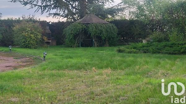 Longère 6 pièces de 235 m² à Cortrat (45700)