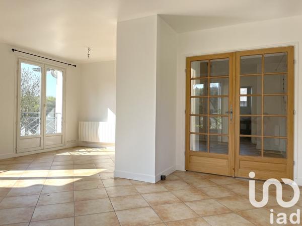 Pavillon 10 pièces de 220 m² à Rueil-Malmaison (92500)