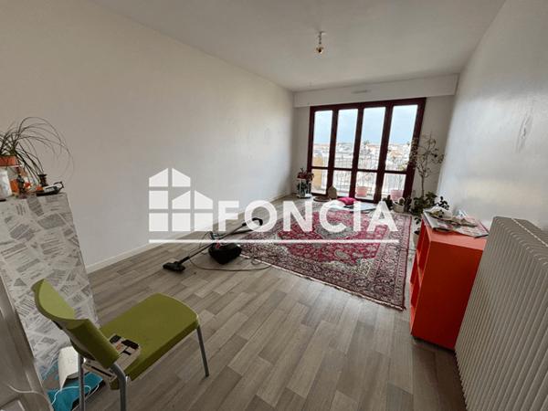 Location Appartement 3 pièces 66.64 m² - 128 BOULEVARD DES BELGES La Roche Sur Yon 85000