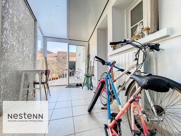 Maison de bourg avec dépendance Saint Just Luzac 145 m2