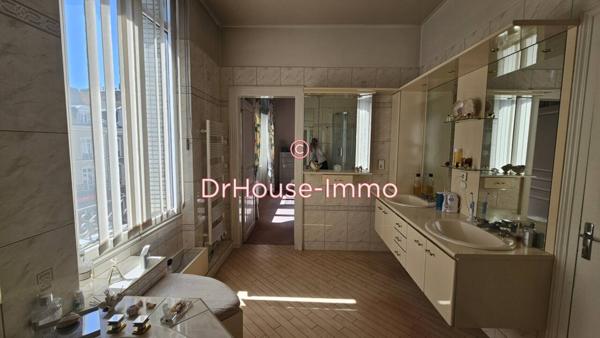 Appartement à vendre 5 pièces de 195 m²