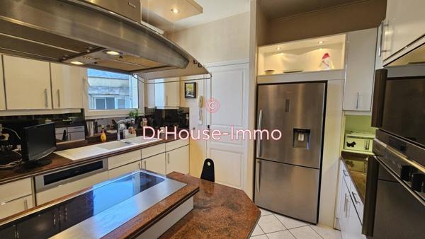 Appartement à vendre 5 pièces de 195 m²