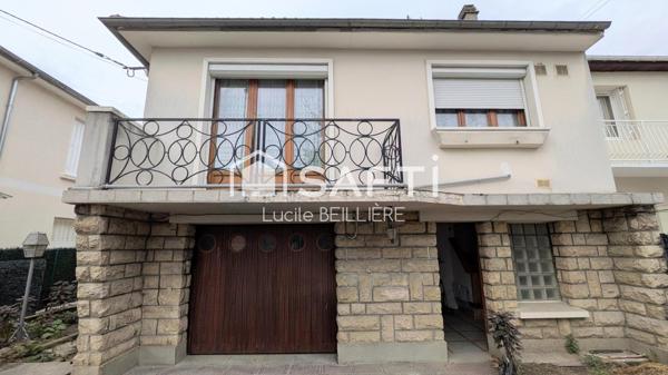 Au Blanc-Mesnil 93150  maisons, l’une de 130 m² et l’autre de 70 m², soit 200 m² habitables, sur un terrain de 384 m².
