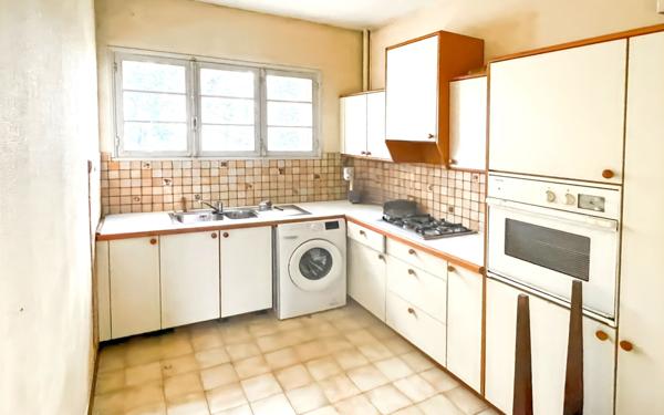 Maison à vendre    6 pièces • 136,47 m2 Toulouse