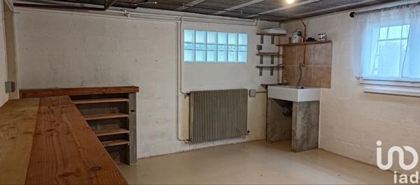 Maison 8 pièces de 200 m² à Amilly (45200)