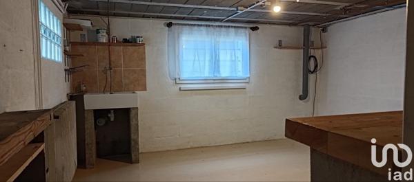 Maison 8 pièces de 200 m² à Amilly (45200)