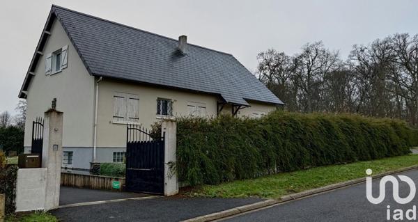 Maison 8 pièces de 200 m² à Amilly (45200)