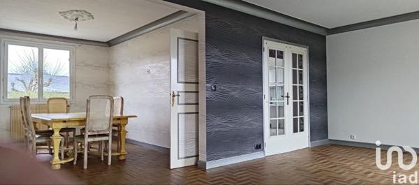 Maison 8 pièces de 200 m² à Amilly (45200)