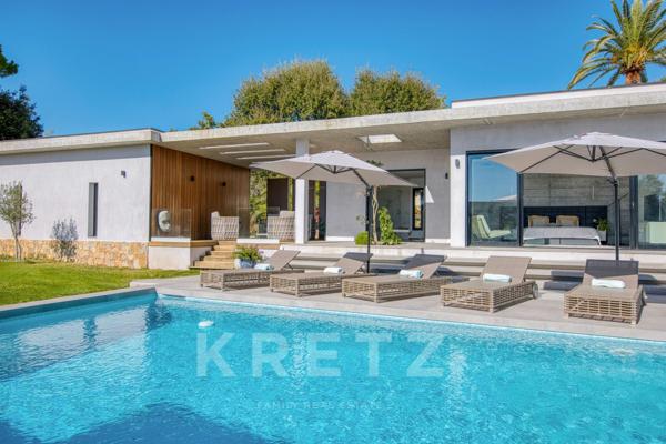 PROPRIETE CONTEMPORAINE 5 CHAMBRES A BIOT