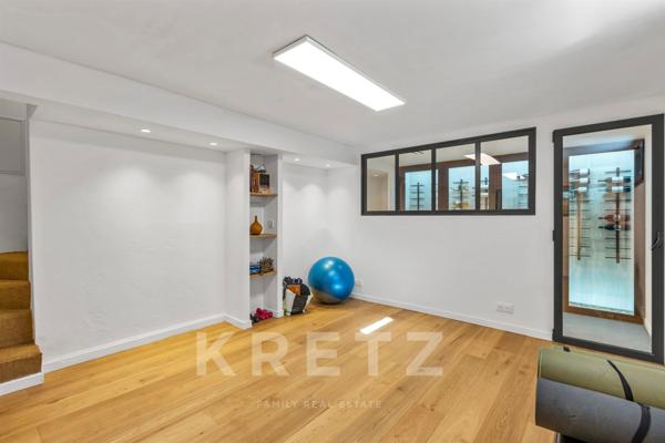 PROPRIETE CONTEMPORAINE 5 CHAMBRES A BIOT