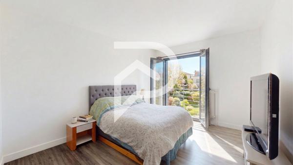 Maison 8 pièces 250 m2
