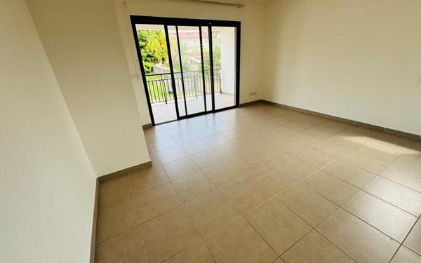 Appartement à louer    2 pièces •  Cayenne