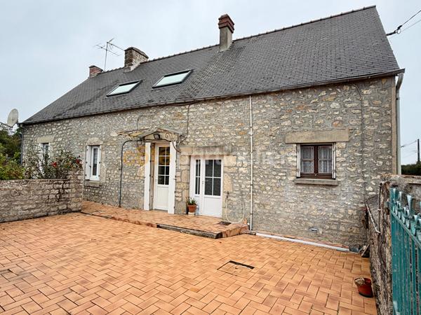 Vente
                Maison116 m² - 6 Pièces -
                    ETIENVILLE (50360)