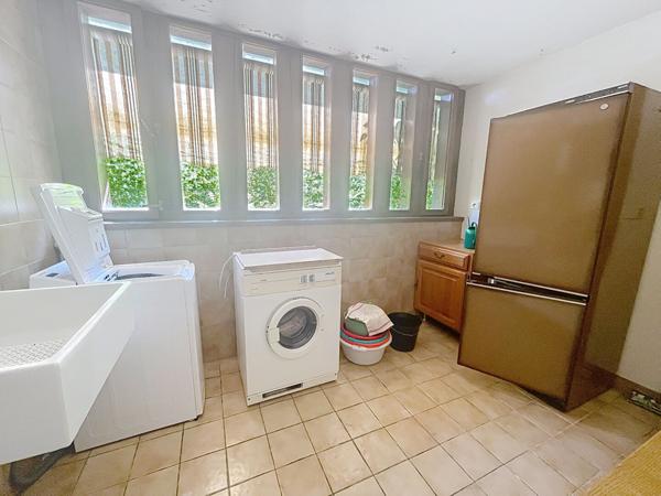 À vendre Belle maison familiale de 213 m² avec parc de plus de 5 000 m² Chamboulive (19)