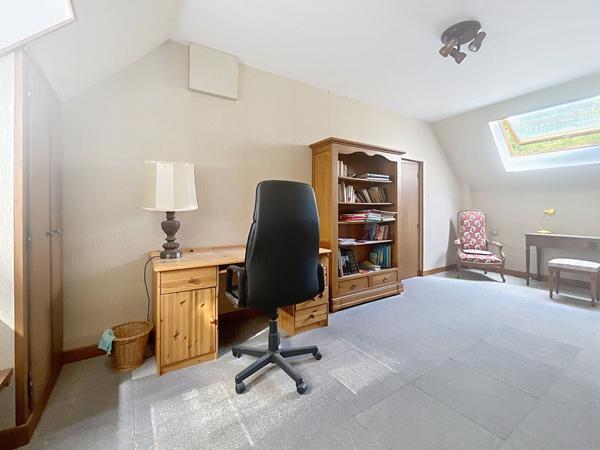 À vendre Belle maison familiale de 213 m² avec parc de plus de 5 000 m² Chamboulive (19)