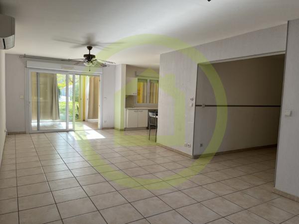 Appartement à SAINT MARTIN DE CRAU (13310)