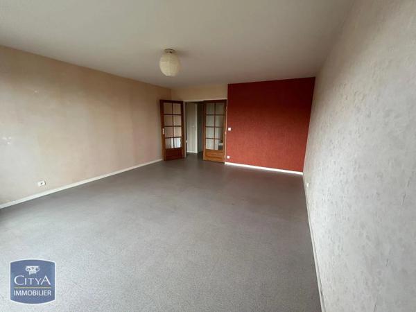 Appartement à louer 3 pièces 64.7m² Guéret (23000)
