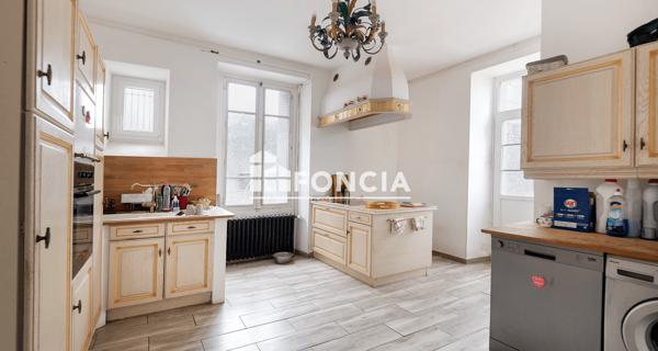 À vendre Maison 7 pièces 214 m² - ÉTampes 91150
