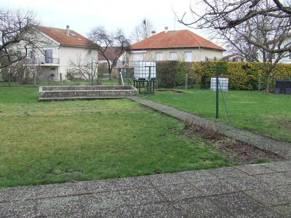 Pavillon dans quartier recherché :