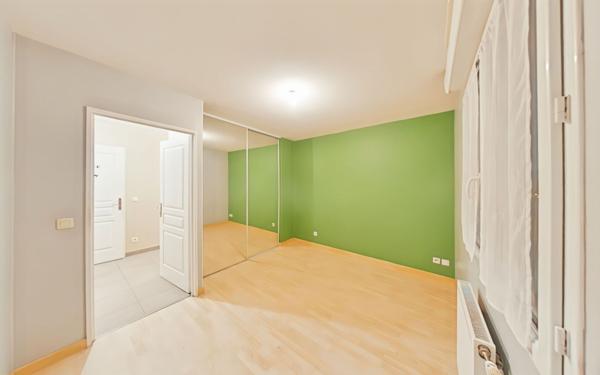 Appartement à louer    3 pièces •  Valence