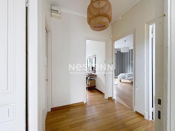 chambre 17m² avec balcon en colocation dans une maison de 240m2