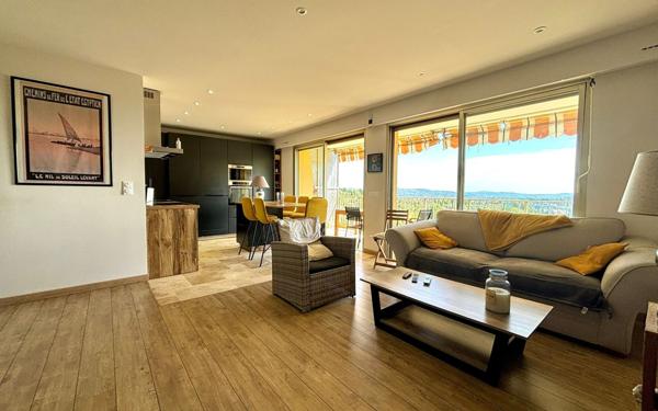 Appartement à vendre    3 pièces • 63 m2 Grasse