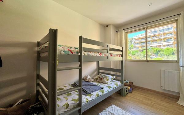 Appartement à vendre    3 pièces • 63 m2 Grasse