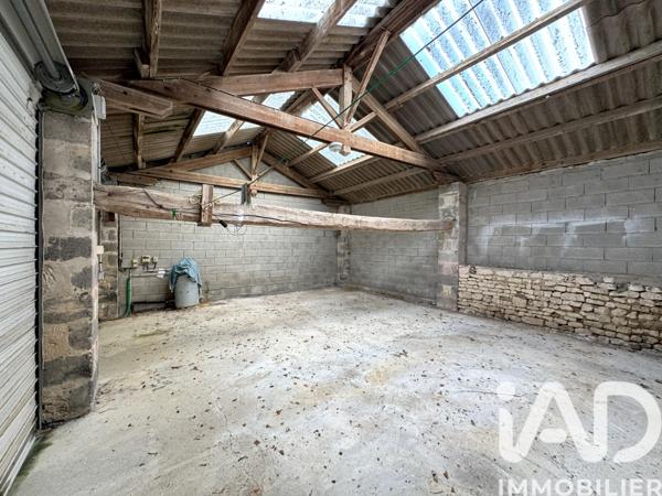 Maison à vendre 6 pièces 172 m² Les Velluire-sur-Vendée
