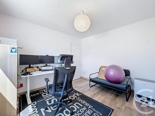 Maison à vendre  5 pièces - 123 m2 LE RELECQ KERHUON - 29