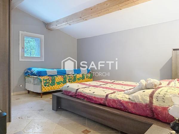 Maison en pierres avec T2 et garage à Draguignan (83300)