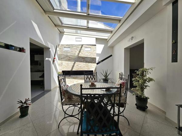 Maison Le Passage 5 pièce(s) 130 m2-   5 pièces, jardin, double garage 104 m²