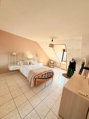 Maison 7 pièces 226 m2