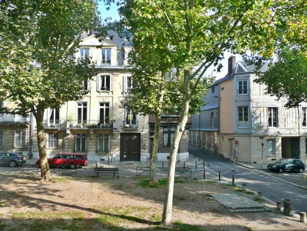 Appartement à louer 2 pièces ROUEN (76)
