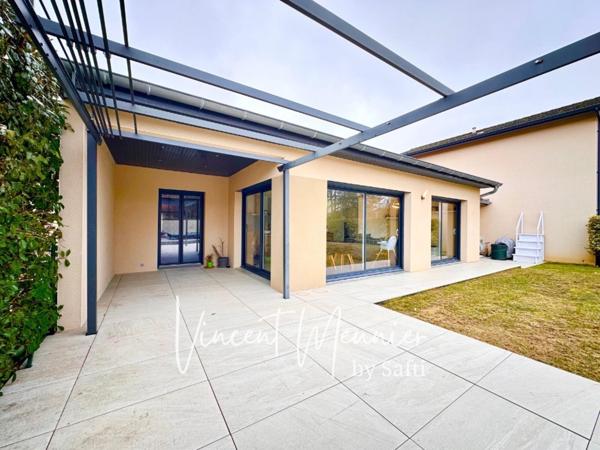 Bien rare à la vente ! Construction 2017 ! Plein pied ! Garage !