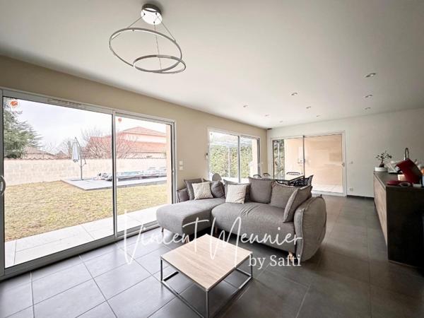 Bien rare à la vente ! Construction 2017 ! Plein pied ! Garage !