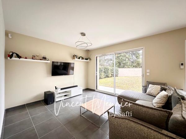 Bien rare à la vente ! Construction 2017 ! Plein pied ! Garage !