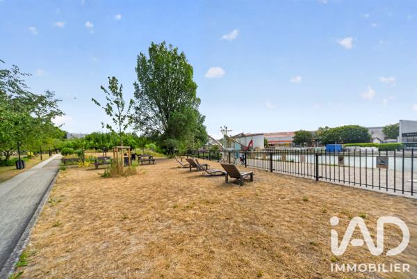 Appartement à vendre 4 pièces 78 m² Aubervilliers