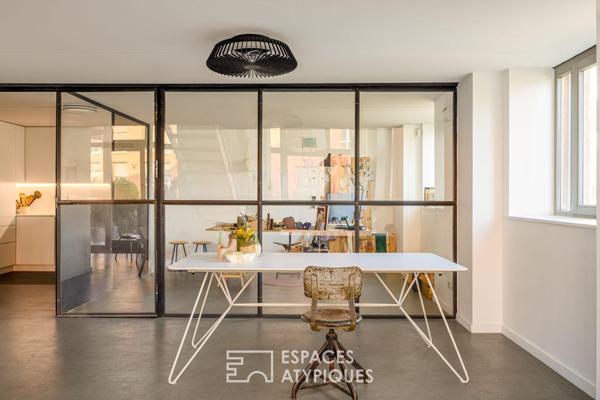 Loft contemporain en duplex et sa terrasse