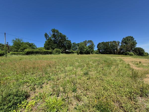 À vendre - Terrain projet construction 903 m² situé à Pouillon (40350)
