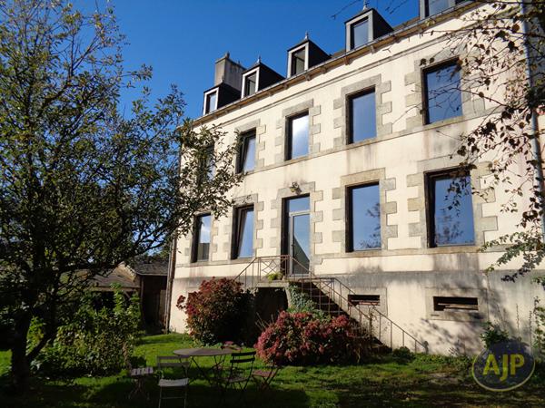 Vente maison Plumelec : 570 000 € - AJP Immobilier Plumelec