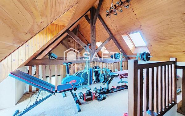 Superbe longère 3 chambres, 9000m² de terrain, à l’abri des regards sans voisins