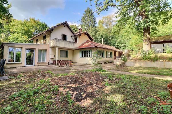 Maison Saint Leu La Foret 6 pièces sur 8141m² + HANGAR + DEPENDANCE