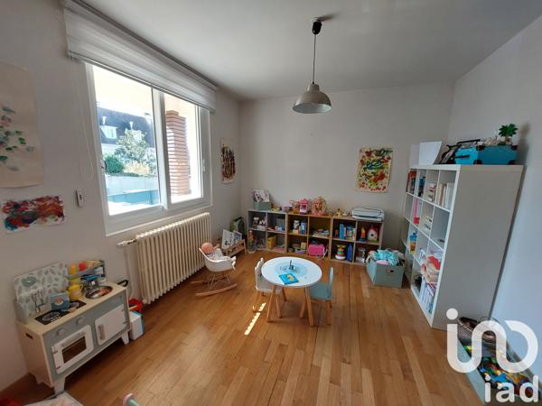 Maison à vendre 6 pièces 141 m² Montceau-les-Mines