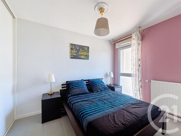 Appartement T4 à vendre  4 pièces - 80 m2 VENISSIEUX - 69