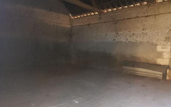 Maison à vendre    8 pièces •  Monnaie