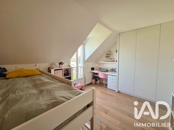 Appartement à vendre 5 pièces 108 m² Carrières-sur-Seine