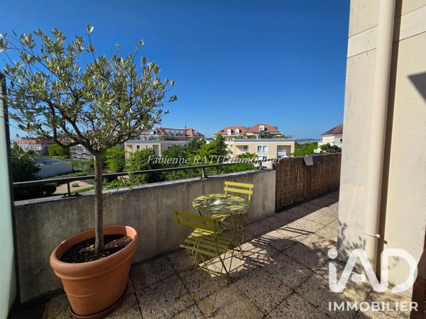 Appartement à vendre 5 pièces 108 m² Carrières-sur-Seine