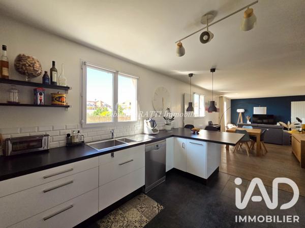 Appartement à vendre 5 pièces 108 m² Carrières-sur-Seine